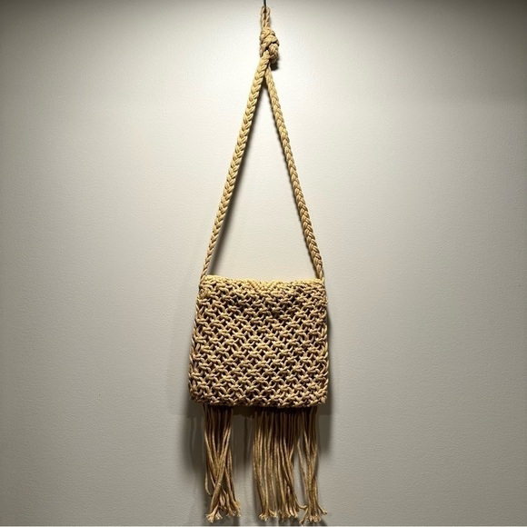 NEW Crochet Tassle Hipster Crossbody Bag Handwoven Straw Braided Bohemian Zipper - Picture 5 of 11